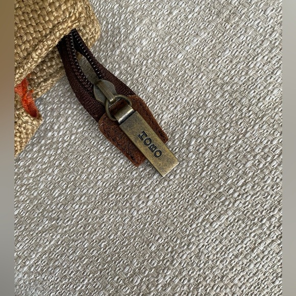 HOBO Bag Women’s Purse Large Leather and Straw Studded Y2K Vintage Oversized - Picture 7 of 10